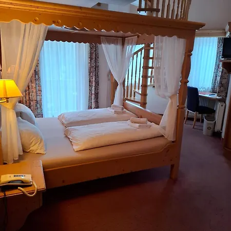 Paradies Samnaun Otel 3*