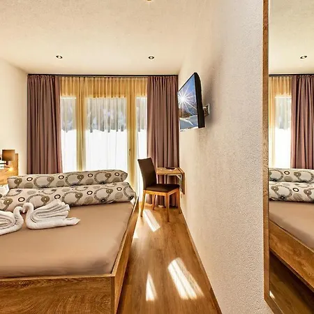 Otel Paradies Samnaun 3*