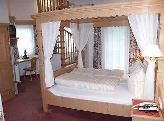 Paradies Samnaun Hotel 3*