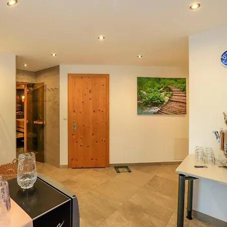 Paradies Samnaun Szálloda 3*